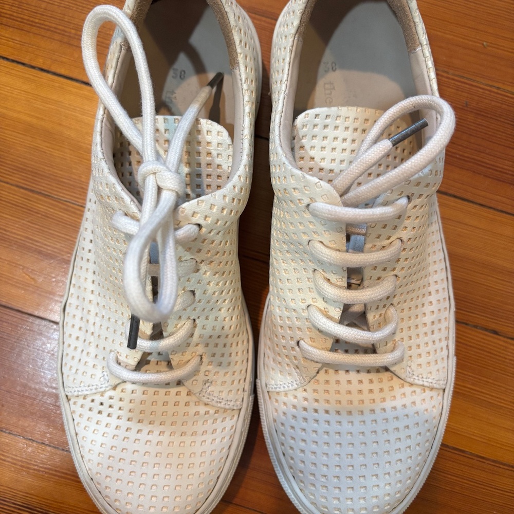 The last conspiracy Greta perforated sneakers size 38EUR